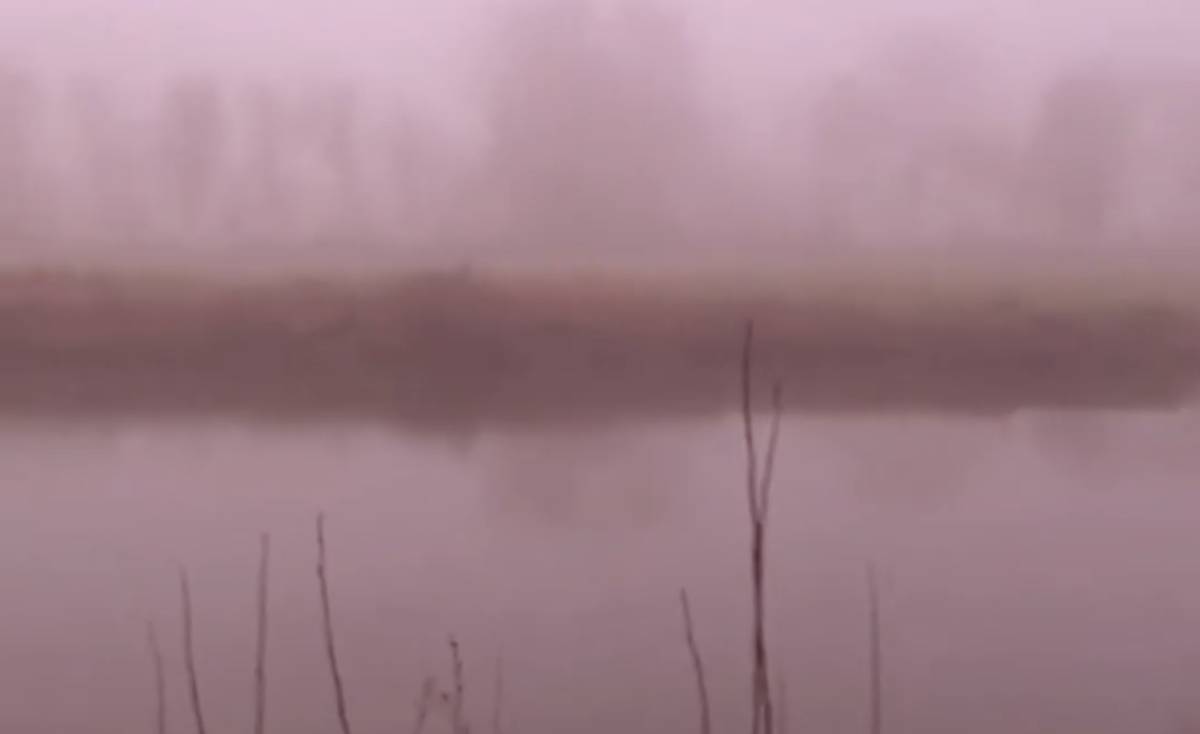 Jutros se u Engleskoj pojavila čudna ružičasta magla